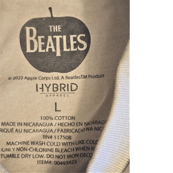 Beatles American Tour 1964 Here They Come rock Official T-Shirt 2XL NWT - Picture 3 of 3